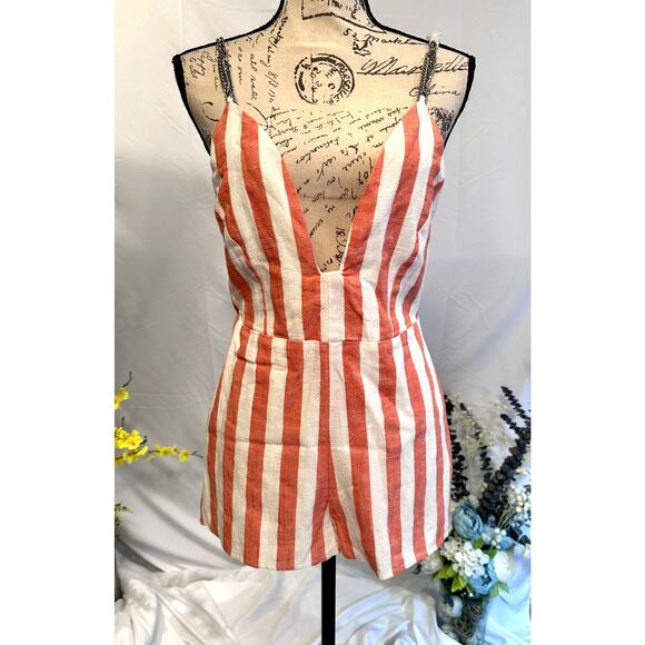 Millau Linen Romper Fully Lined Chain Straps Chain Accents S - Picture 1 of 16